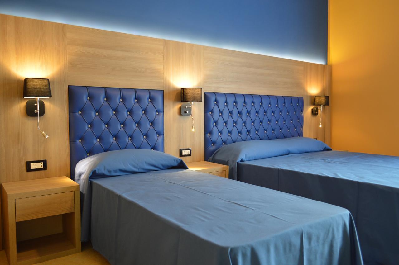 B&B Liberty Μεσίνα Εξωτερικό φωτογραφία