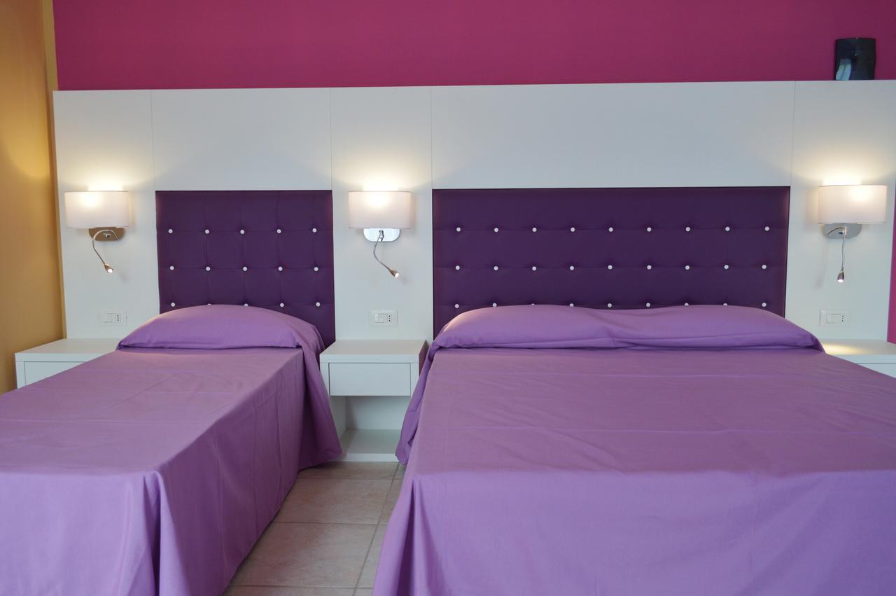 B&B Liberty Μεσίνα Εξωτερικό φωτογραφία
